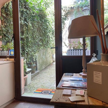 Le Camere Di Bsuites Affittacamere Parma Exteriör bild