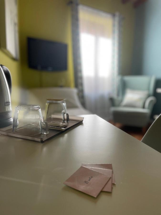 Le Camere Di Bsuites Affittacamere Parma Exteriör bild