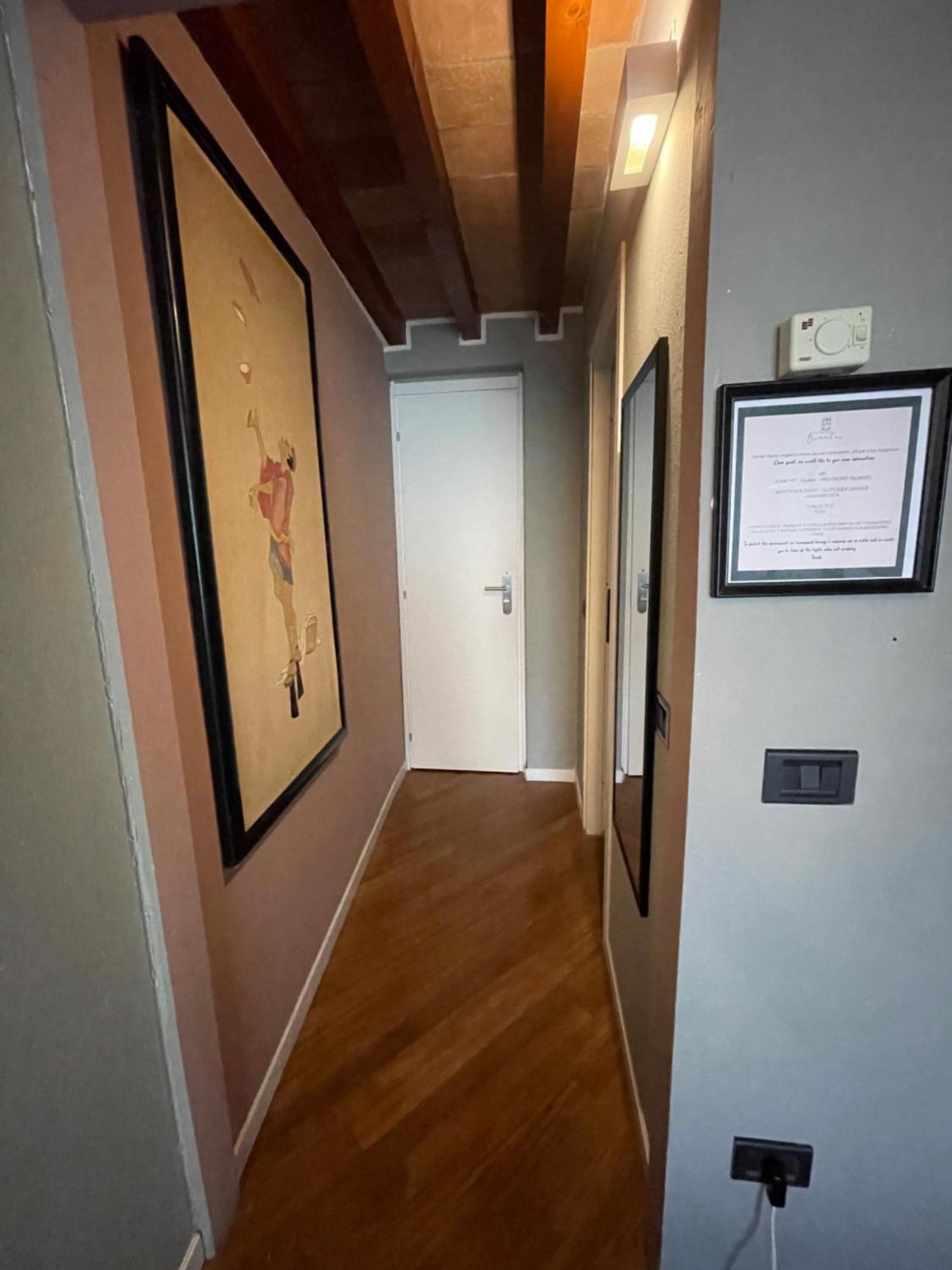 Le Camere Di Bsuites Affittacamere Parma Exteriör bild